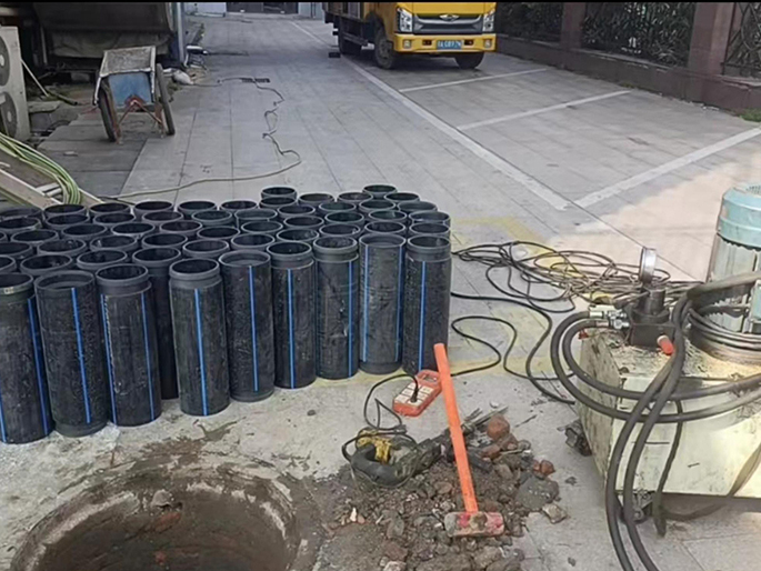 河口PE置换管厂家 DN315置换管 非开挖管短管置换